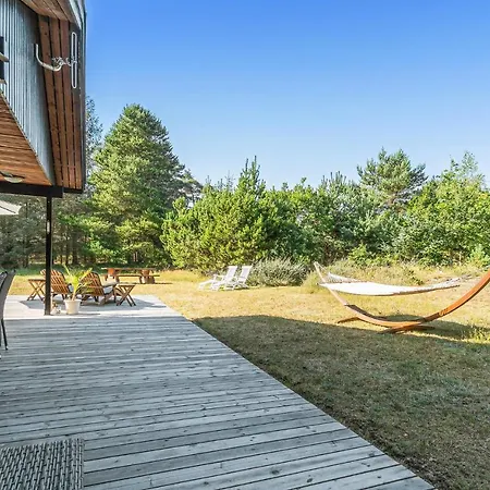 Casa vacanze Lovely In Aakirkeby With Wifi