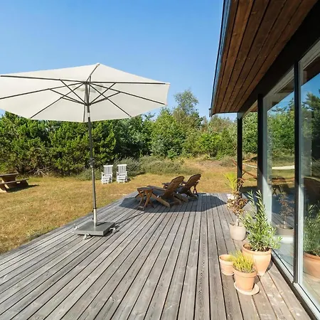 Lovely In Aakirkeby With Wifi Casa vacanze Vester Somarken